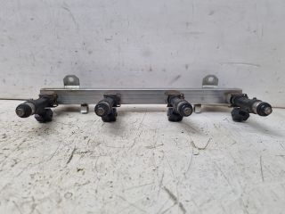 bontott OPEL ASTRA G Porlasztó Sor / Híd