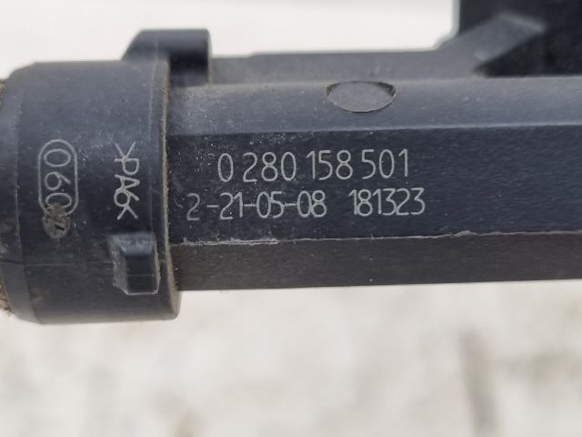 bontott OPEL ASTRA G Porlasztó Sor / Híd