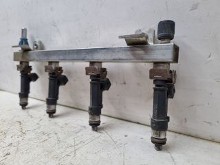 bontott OPEL ASTRA G Porlasztó Sor / Híd