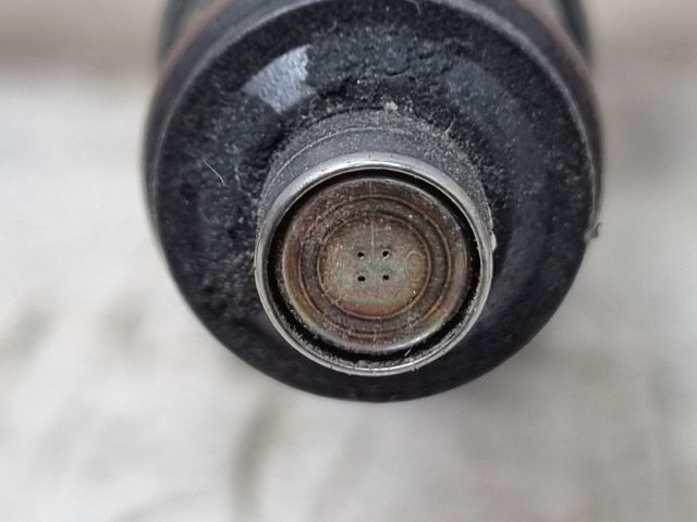 bontott OPEL ASTRA G Porlasztó Sor / Híd