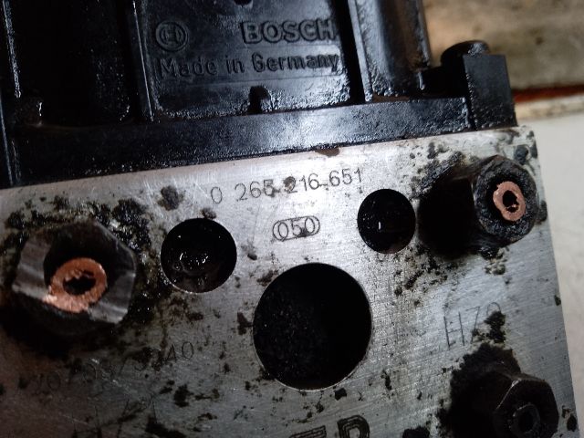 bontott OPEL ASTRA G ABS Kocka