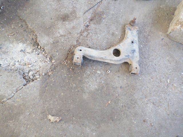 bontott OPEL ASTRA G Bal első Lengőkar