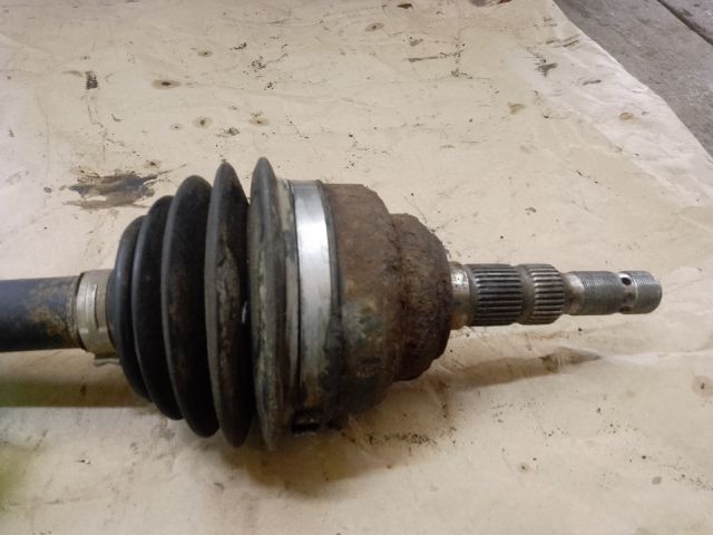 bontott OPEL ASTRA G Bal Féltengely