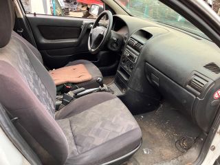 bontott OPEL ASTRA G Bal hátsó Rugó