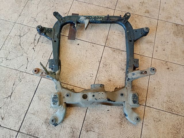 bontott OPEL ASTRA G Első Bölcső