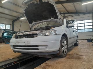 bontott OPEL ASTRA G Első Bölcső