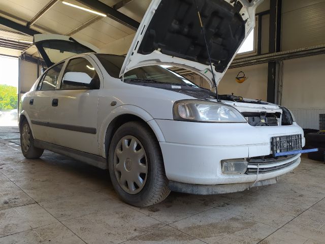 bontott OPEL ASTRA G Első Bölcső