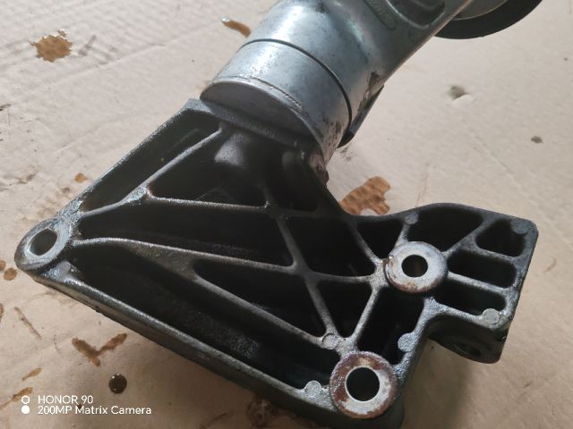 bontott OPEL ASTRA G Generátor Tartó Bak