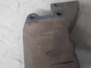 bontott OPEL ASTRA G Generátor Tartó Bak