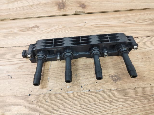 bontott OPEL ASTRA G Gyújtótrafó