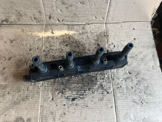 bontott OPEL ASTRA G Gyújtótrafó