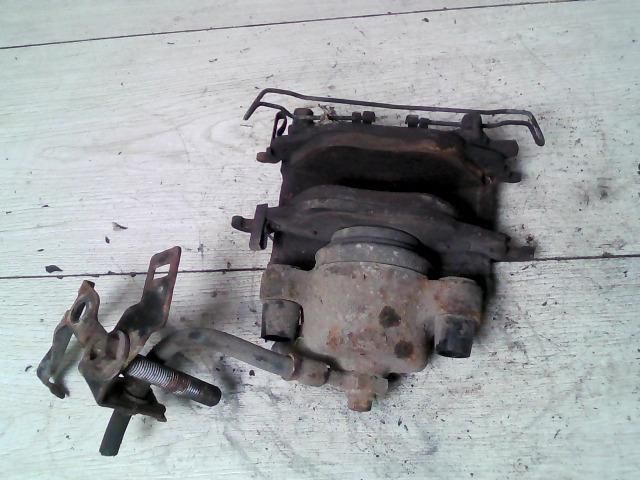 bontott OPEL ASTRA G Jobb első Féknyereg Munkahengerrel