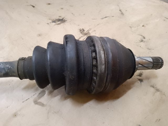 bontott OPEL ASTRA G Jobb Féltengely