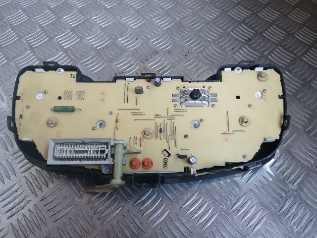 bontott OPEL ASTRA G Kilométeróra