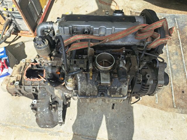 bontott OPEL ASTRA G Motor (Fűzött blokk hengerfejjel)