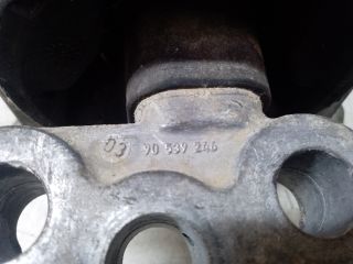 bontott OPEL ASTRA G Motor Tartó Bak Jobb