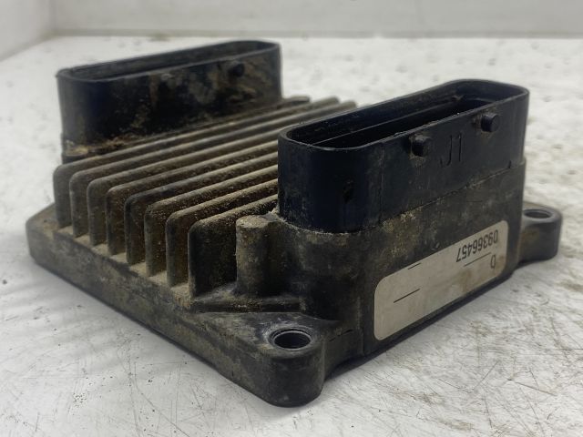 bontott OPEL ASTRA G Motorvezérlő