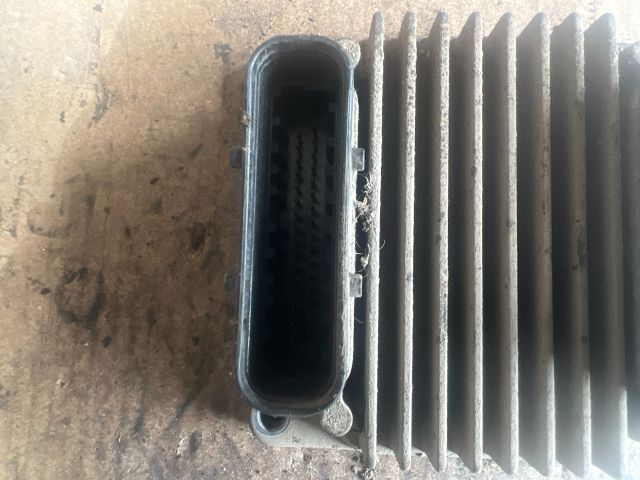 bontott OPEL ASTRA G Motorvezérlő