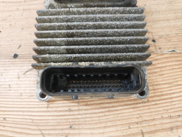 bontott OPEL ASTRA G Motorvezérlő