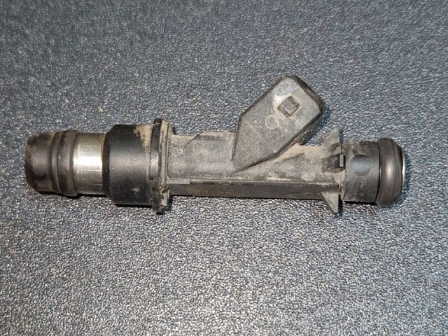 bontott OPEL ASTRA G Porlasztó (1 db)