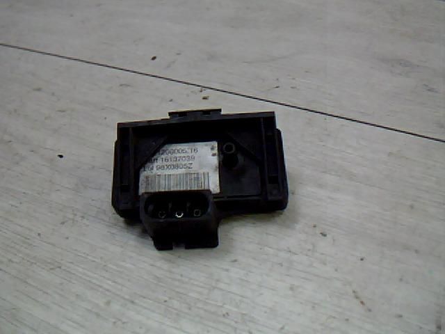 bontott OPEL ASTRA G Szívócső Nyomásérzékelő