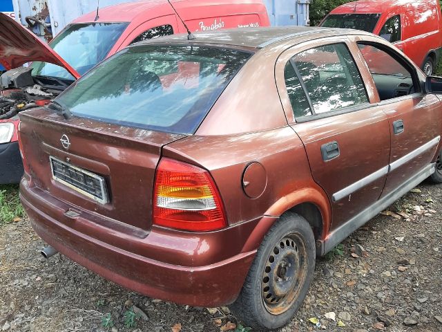 bontott OPEL ASTRA G Tank