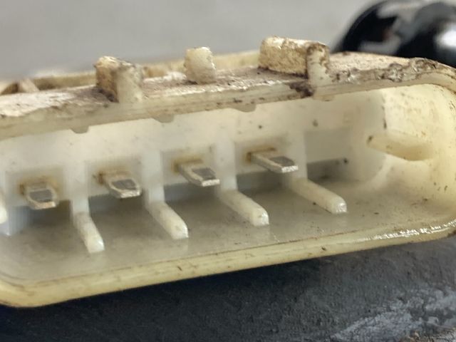 bontott OPEL ASTRA G Üzemanyag Szivattyú