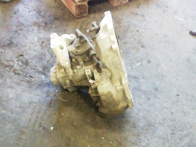 bontott OPEL ASTRA G Váltó (Mechanikus)