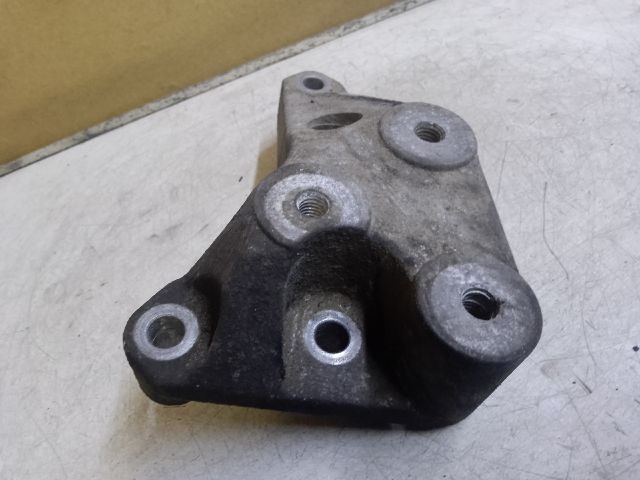 bontott OPEL ASTRA G Váltó Tartó Bak (Pozíciófüggetlen)