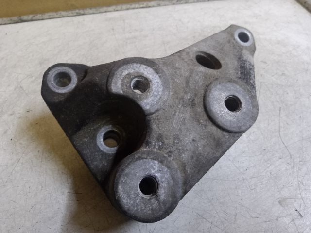 bontott OPEL ASTRA G Váltó Tartó Bak (Pozíciófüggetlen)