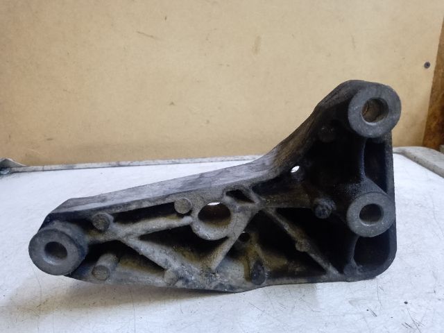 bontott OPEL ASTRA G Váltó Tartó Bak (Pozíciófüggetlen)