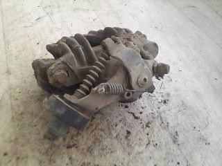 bontott OPEL ASTRA G Bal hátsó Féknyereg Munkahengerrel