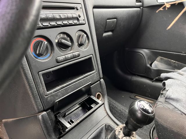 bontott OPEL ASTRA G Bal hátsó Féknyereg Munkahengerrel