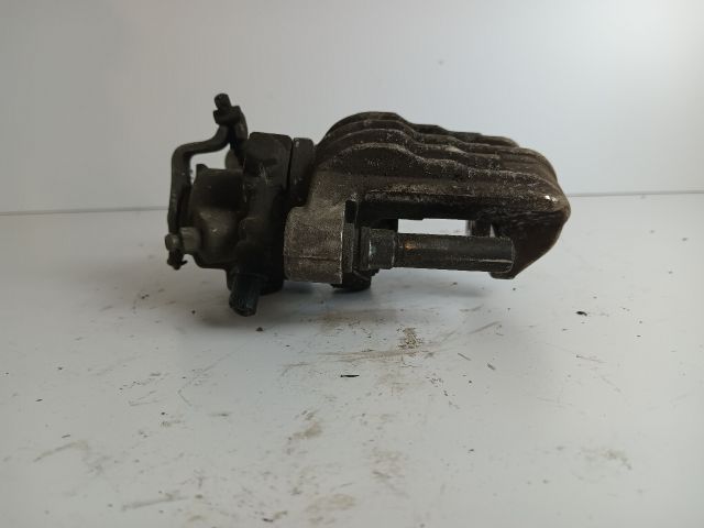 bontott OPEL ASTRA G Bal hátsó Féknyereg Munkahengerrel