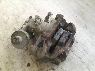 bontott OPEL ASTRA G Bal hátsó Féknyereg Munkahengerrel