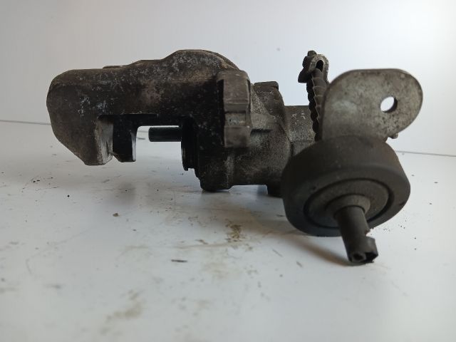 bontott OPEL ASTRA G Bal hátsó Féknyereg Munkahengerrel