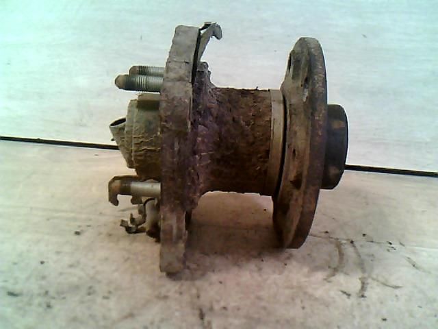 bontott OPEL ASTRA G Bal hátsó Kerékagy