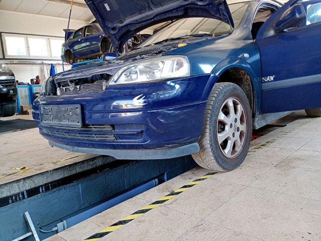 bontott OPEL ASTRA G Bal hátsó Rugó