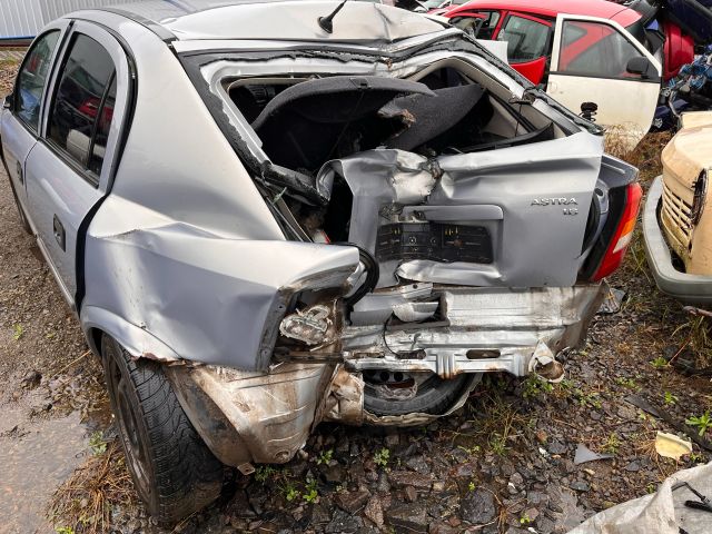 bontott OPEL ASTRA G Bal hátsó Rugó