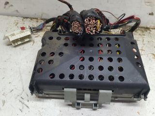 bontott OPEL ASTRA G Biztosítéktábla Motortér