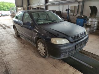 bontott OPEL ASTRA G Biztosítéktábla Motortér