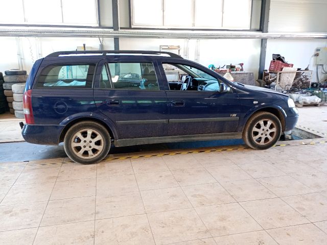 bontott OPEL ASTRA G Biztosítéktábla Motortér