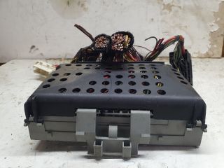 bontott OPEL ASTRA G Biztosítéktábla Motortér