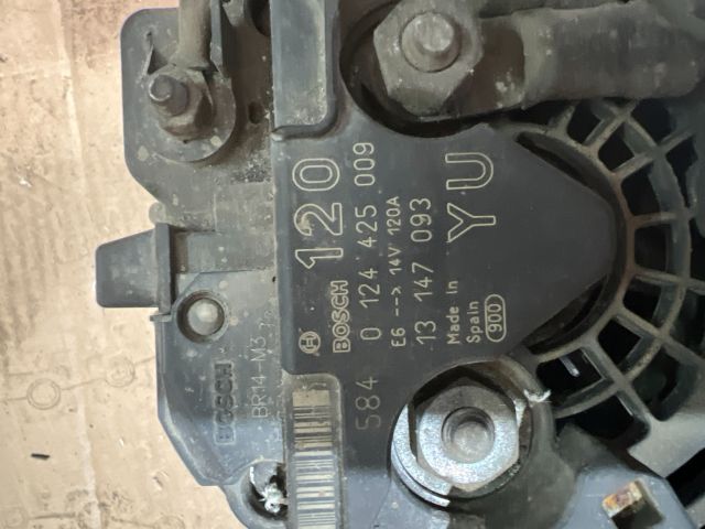 bontott OPEL ASTRA G Generátor