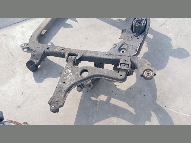 bontott OPEL ASTRA G Első Bölcső