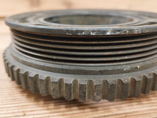 bontott OPEL ASTRA G Főtengely Szíjtárcsa