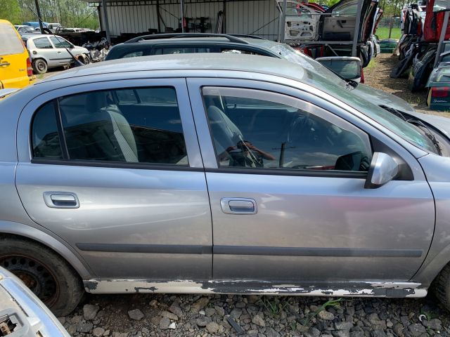 bontott OPEL ASTRA G Generátor