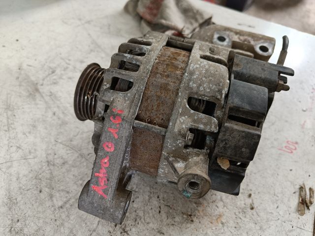 bontott OPEL ASTRA G Generátor