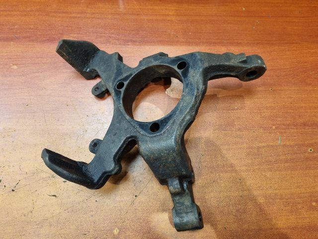 bontott OPEL ASTRA G Jobb első Csonkállvány