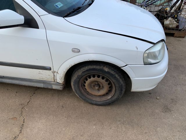 bontott OPEL ASTRA G Jobb első Féknyereg Munkahengerrel